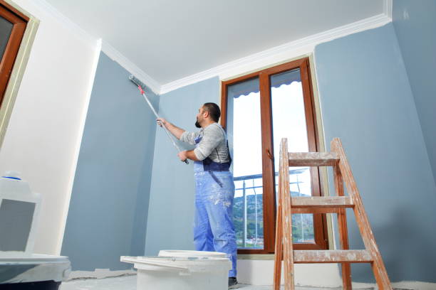 Best Trim and Molding Painting  in Watergate, FL